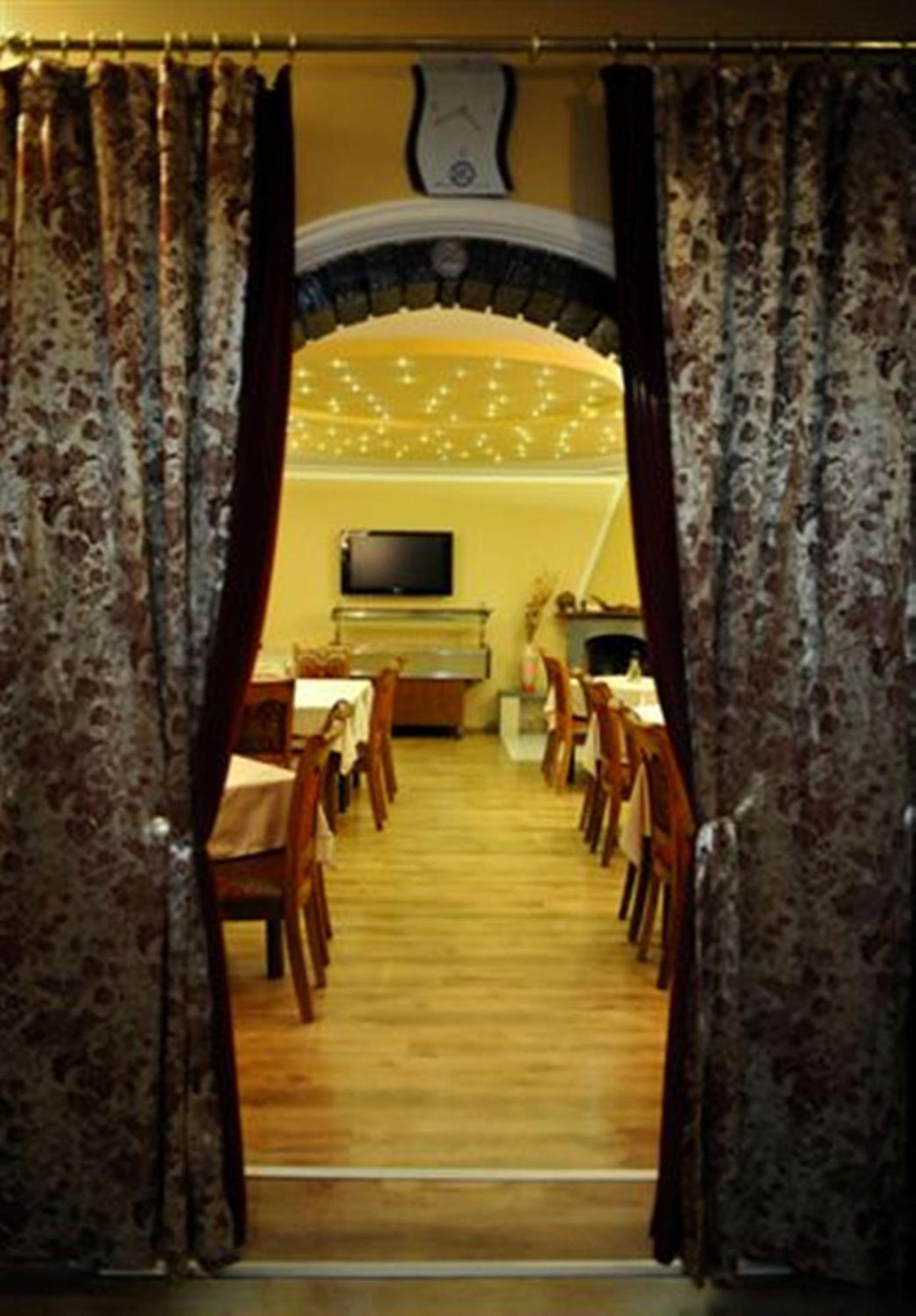 Hotel Evropa 포드고리차 외부 사진