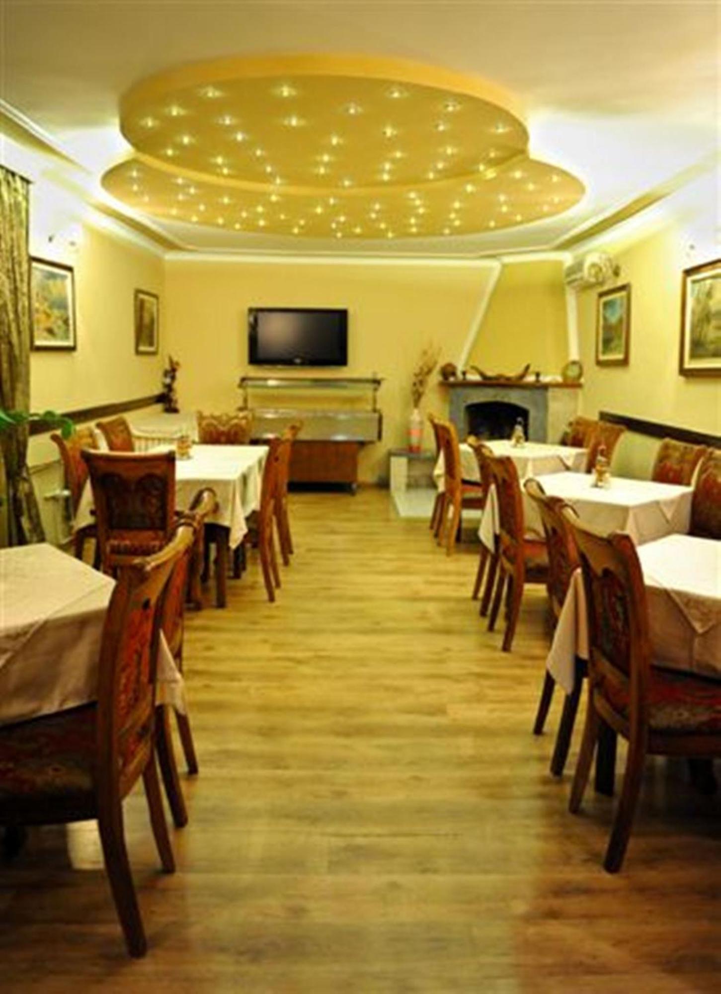 Hotel Evropa 포드고리차 외부 사진